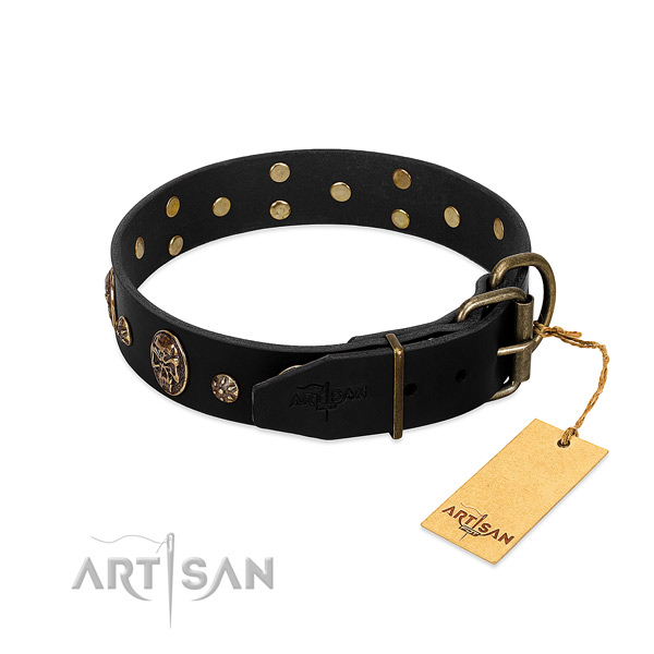 Strong decorations on natural genuine leather dog collar for your canine